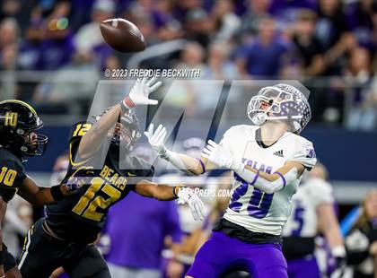 Thumbnail 1 in Tolar @ Timpson (UIL 2A D1 Football Final) photogallery.