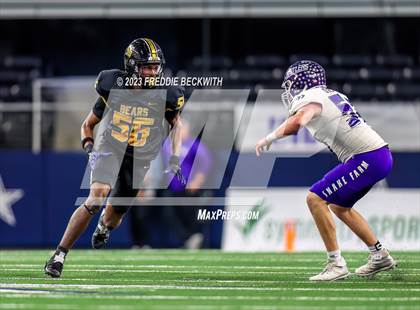 Thumbnail 1 in Tolar @ Timpson (UIL 2A D1 Football Final) photogallery.