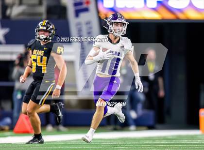 Thumbnail 3 in Tolar @ Timpson (UIL 2A D1 Football Final) photogallery.