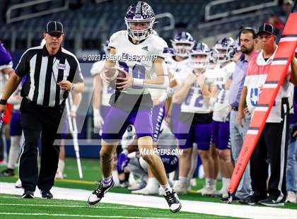 Thumbnail 3 in Tolar @ Timpson (UIL 2A D1 Football Final) photogallery.