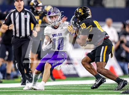 Thumbnail 3 in Tolar @ Timpson (UIL 2A D1 Football Final) photogallery.