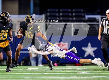 Thumbnail 1 in Tolar @ Timpson (UIL 2A D1 Football Final) photogallery.