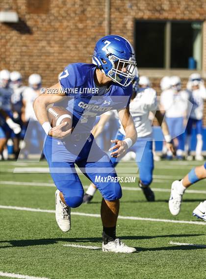 Thumbnail 1 in Covington Catholic @ Highlands photogallery.