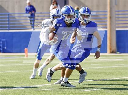Thumbnail 2 in Covington Catholic @ Highlands photogallery.