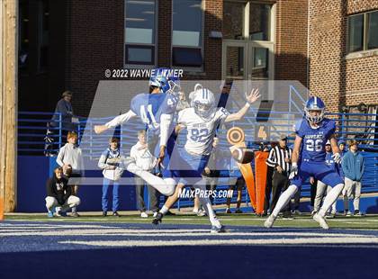 Thumbnail 2 in Covington Catholic @ Highlands photogallery.