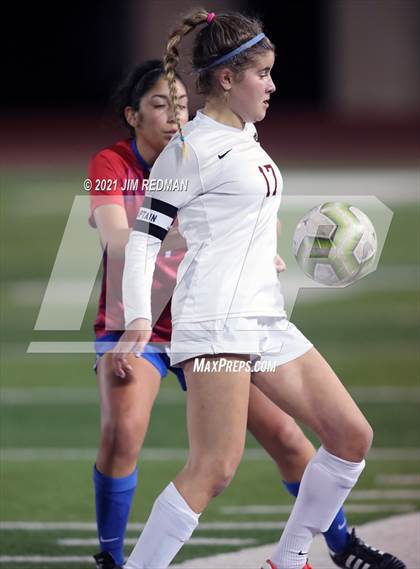 Thumbnail 3 in Rouse @ Leander photogallery.