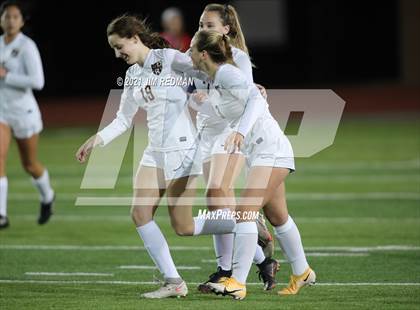 Thumbnail 2 in Rouse @ Leander photogallery.