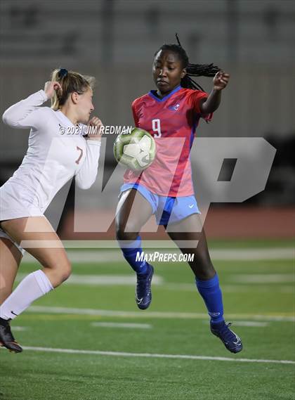 Thumbnail 3 in Rouse @ Leander photogallery.