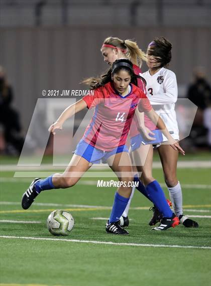 Thumbnail 2 in Rouse @ Leander photogallery.