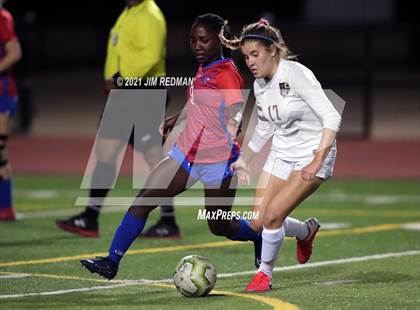 Thumbnail 2 in Rouse @ Leander photogallery.