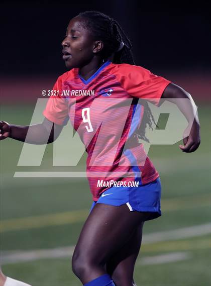 Thumbnail 1 in Rouse @ Leander photogallery.