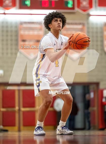 Thumbnail 2 in Hoosic Valley vs. Saratoga Central Catholic (NYSPHSAA Section 2 Class C Quarter Finals) photogallery.