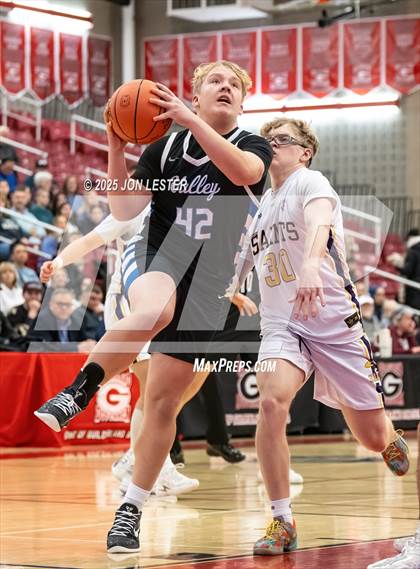 Thumbnail 1 in Hoosic Valley vs. Saratoga Central Catholic (NYSPHSAA Section 2 Class C Quarter Finals) photogallery.