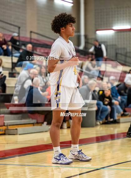 Thumbnail 2 in Hoosic Valley vs. Saratoga Central Catholic (NYSPHSAA Section 2 Class C Quarter Finals) photogallery.