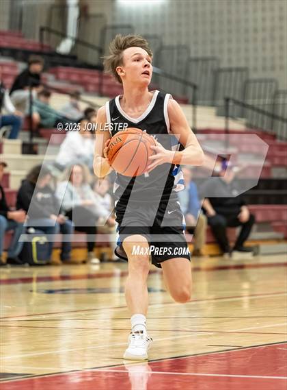 Thumbnail 1 in Hoosic Valley vs. Saratoga Central Catholic (NYSPHSAA Section 2 Class C Quarter Finals) photogallery.