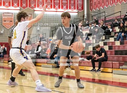 Thumbnail 1 in Hoosic Valley vs. Saratoga Central Catholic (NYSPHSAA Section 2 Class C Quarter Finals) photogallery.
