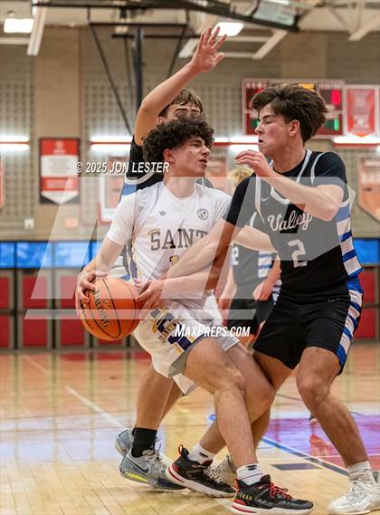 Thumbnail 1 in Hoosic Valley vs. Saratoga Central Catholic (NYSPHSAA Section 2 Class C Quarter Finals) photogallery.