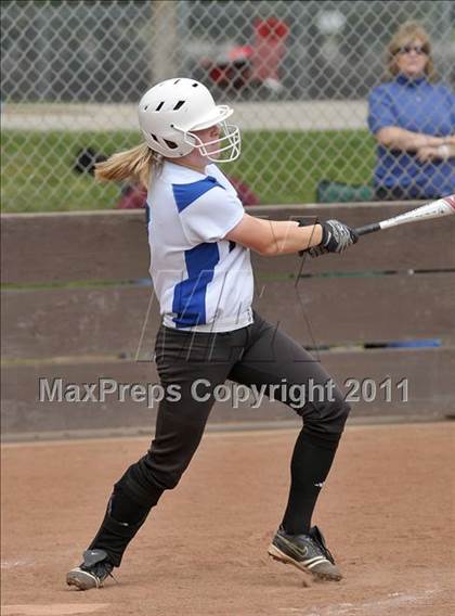 Thumbnail 2 in Wheatland vs. Casa Roble (Stephanie LeDoux Tournament) photogallery.