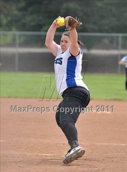 Thumbnail 1 in Wheatland vs. Casa Roble (Stephanie LeDoux Tournament) photogallery.