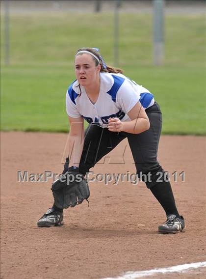 Thumbnail 1 in Wheatland vs. Casa Roble (Stephanie LeDoux Tournament) photogallery.