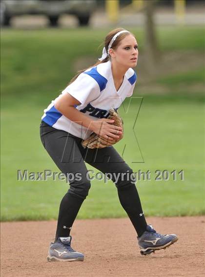 Thumbnail 2 in Wheatland vs. Casa Roble (Stephanie LeDoux Tournament) photogallery.