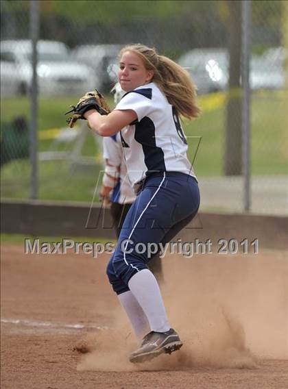 Thumbnail 3 in Wheatland vs. Casa Roble (Stephanie LeDoux Tournament) photogallery.