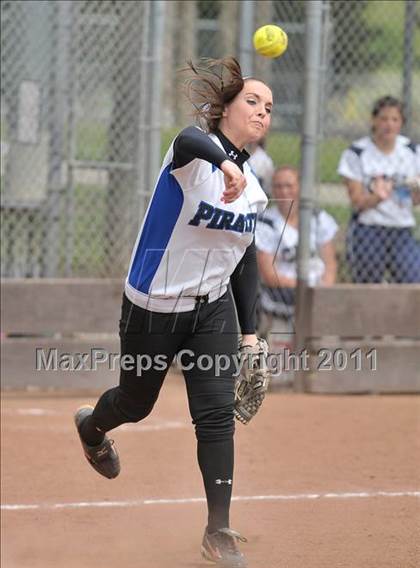 Thumbnail 1 in Wheatland vs. Casa Roble (Stephanie LeDoux Tournament) photogallery.