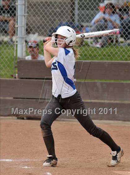 Thumbnail 2 in Wheatland vs. Casa Roble (Stephanie LeDoux Tournament) photogallery.