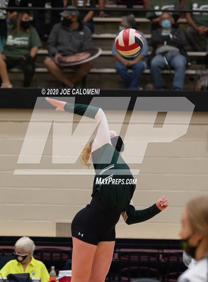 Thumbnail 1 in San Marcos vs Reagan [Ronald] (6A Region 4 Area Playoff) photogallery.