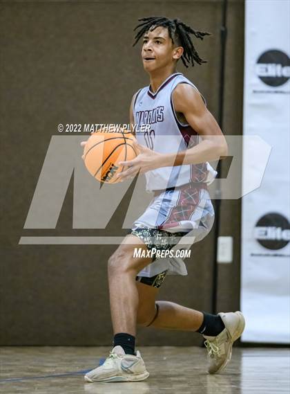 Thumbnail 3 in Village Christian Academy vs. Living Water Christian (Isaac Levy Veterans Day Tournament) photogallery.