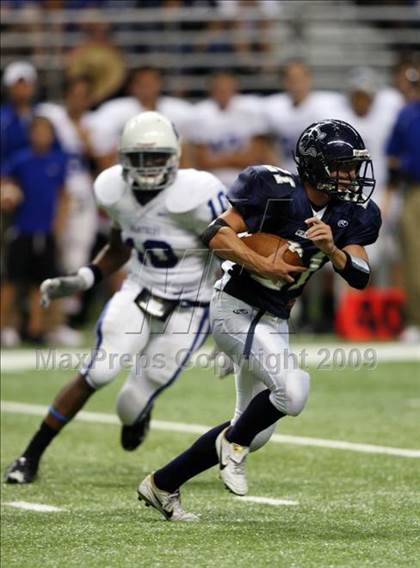 Thumbnail 3 in Midlothian vs. Boerne-Champion (Texas Football Classic) photogallery.