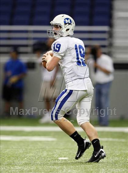 Thumbnail 2 in Midlothian vs. Boerne-Champion (Texas Football Classic) photogallery.