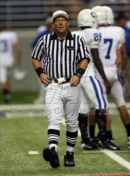 Thumbnail 1 in Midlothian vs. Boerne-Champion (Texas Football Classic) photogallery.