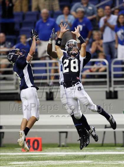 Thumbnail 1 in Midlothian vs. Boerne-Champion (Texas Football Classic) photogallery.