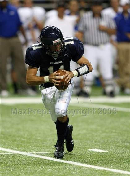 Thumbnail 3 in Midlothian vs. Boerne-Champion (Texas Football Classic) photogallery.