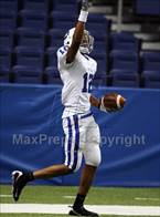 Mido receiver Derrick Agbajori celebrates one of his two TDs.