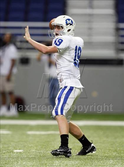 Thumbnail 1 in Midlothian vs. Boerne-Champion (Texas Football Classic) photogallery.