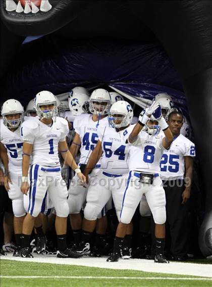 Thumbnail 2 in Midlothian vs. Boerne-Champion (Texas Football Classic) photogallery.