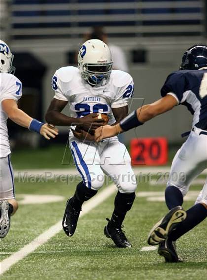 Thumbnail 2 in Midlothian vs. Boerne-Champion (Texas Football Classic) photogallery.