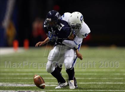 Thumbnail 1 in Midlothian vs. Boerne-Champion (Texas Football Classic) photogallery.