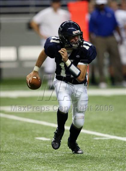 Thumbnail 3 in Midlothian vs. Boerne-Champion (Texas Football Classic) photogallery.