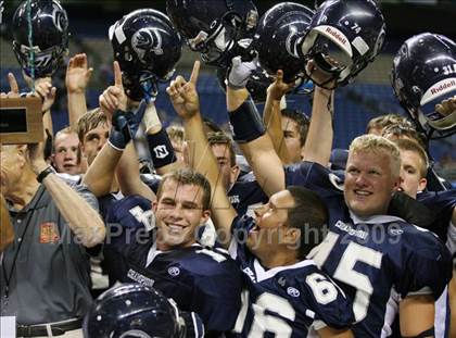 Thumbnail 3 in Midlothian vs. Boerne-Champion (Texas Football Classic) photogallery.