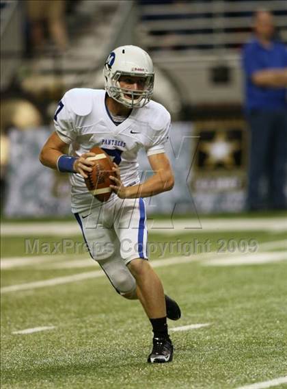 Thumbnail 2 in Midlothian vs. Boerne-Champion (Texas Football Classic) photogallery.
