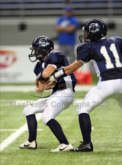 Thumbnail 2 in Midlothian vs. Boerne-Champion (Texas Football Classic) photogallery.