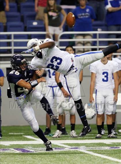 Thumbnail 3 in Midlothian vs. Boerne-Champion (Texas Football Classic) photogallery.