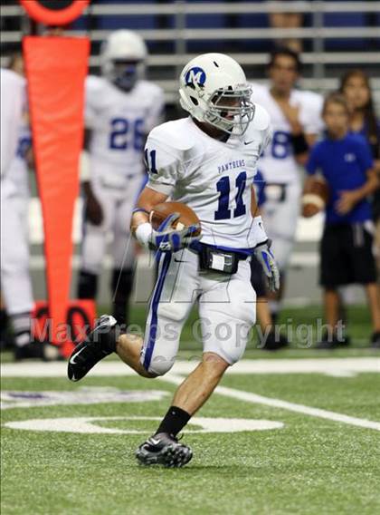 Thumbnail 2 in Midlothian vs. Boerne-Champion (Texas Football Classic) photogallery.