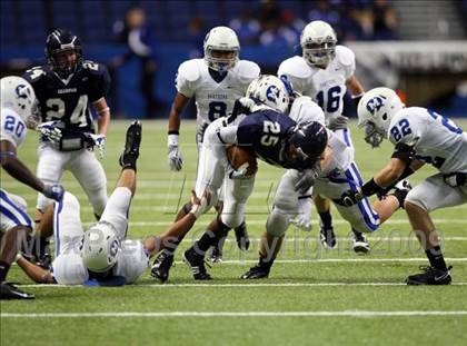 Thumbnail 3 in Midlothian vs. Boerne-Champion (Texas Football Classic) photogallery.