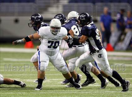 Thumbnail 2 in Midlothian vs. Boerne-Champion (Texas Football Classic) photogallery.