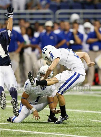 Thumbnail 2 in Midlothian vs. Boerne-Champion (Texas Football Classic) photogallery.