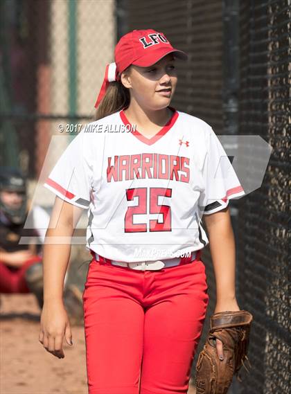 Thumbnail 3 in Lakeview-Fort Oglethorpe vs St Pius X Catholic photogallery.